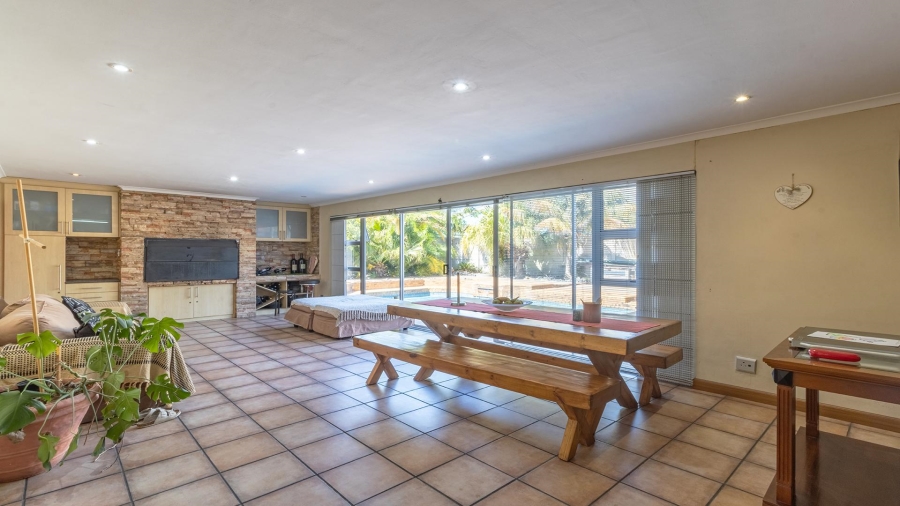 5 Bedroom Property for Sale in Northgate Western Cape